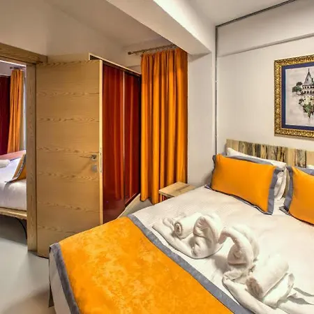 Hotel Vavien 4*