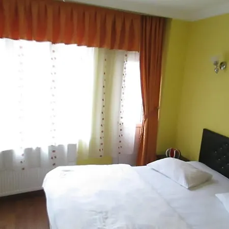 Bereket Traveler Hotel Hotel