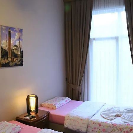 Hotel Subrosa 3*