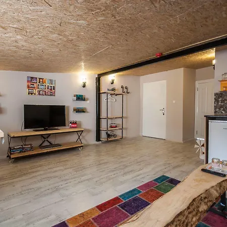 Aparthotel Newway