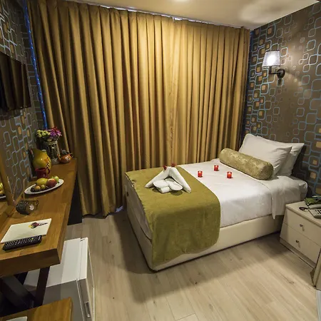 Kuzen (adults Only) 3* Estambul