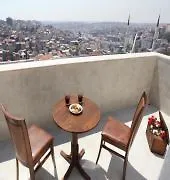 Taksim Pera Orient 4*