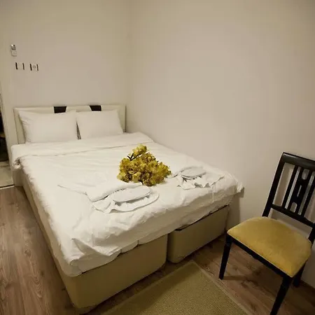 Mete Apartment Istanbul
