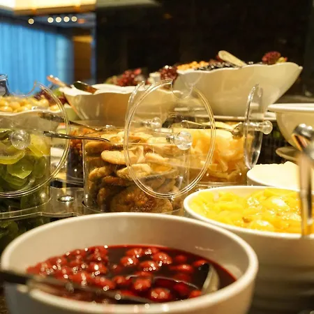 Golden Tulip Bayrampasa