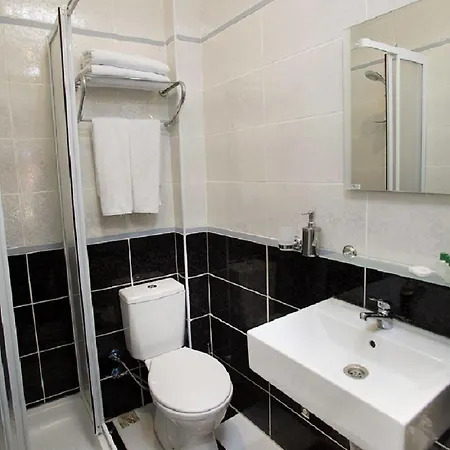 Hotel La Pazza Istanbul