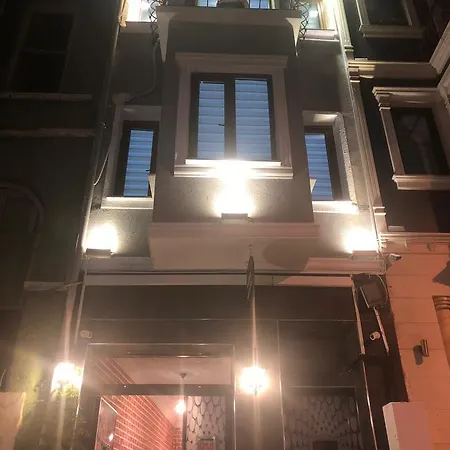 Yamac Suites Aparthotel *