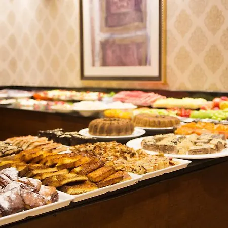 Hotel Al Majed Boutique 4*