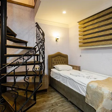 Hotel Harbour Old