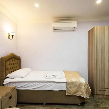 Hotel Harbour Old