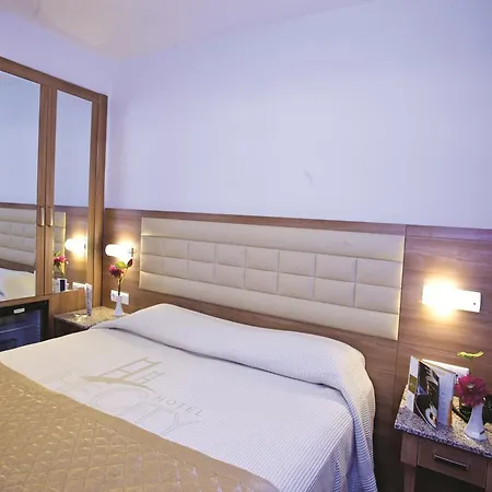 The Отель 4*