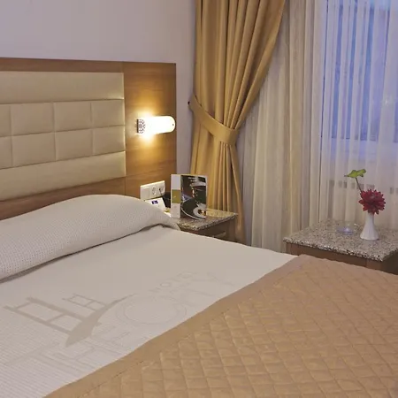 Otel The