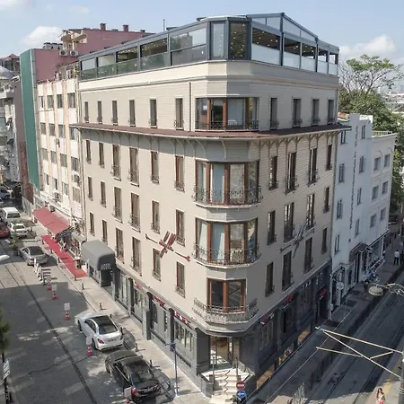 Idylle Hotel 4*