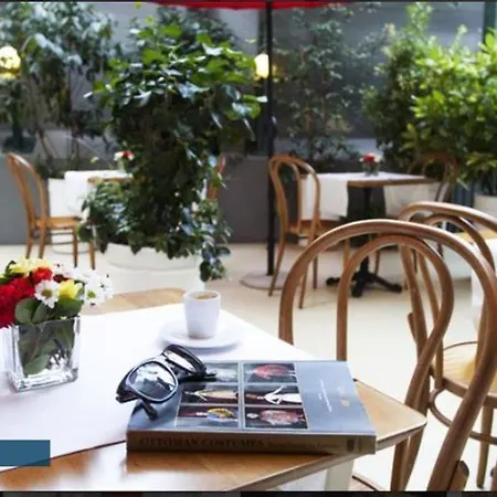 Lina Taksim Pera Former Walton 4*