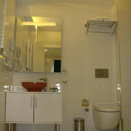 Hotel Yazar
