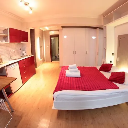 Fullhouse 3* Istanbul