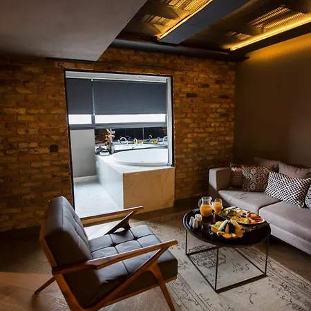 Cityloft 81 4*