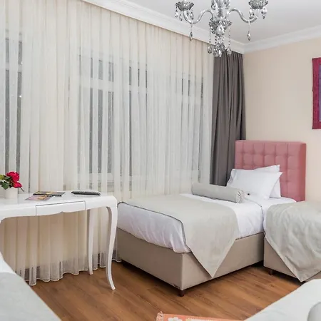 Aparthotel Bright