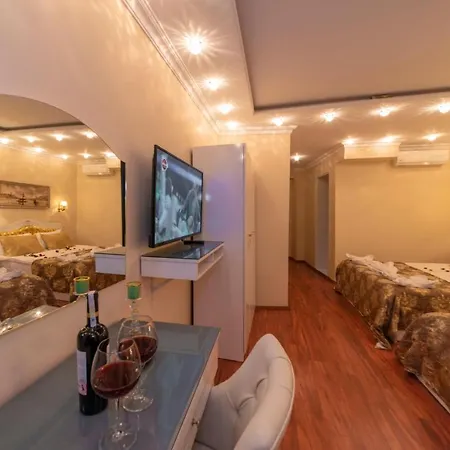 Charm 3* Istanbul