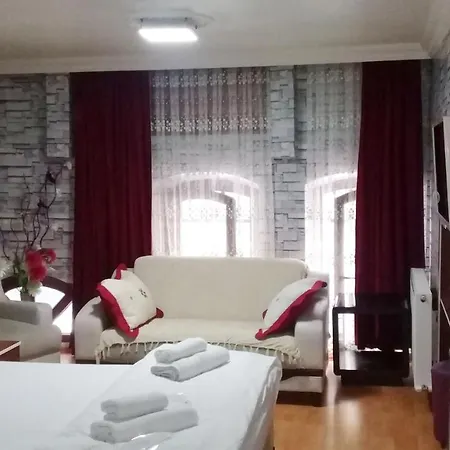 Aparthotel Panda Suites Taksim 3*