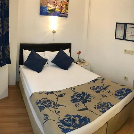 The House Of Tulpan Hotel