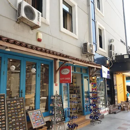 Hotel Bufes Sultanahmet 3*