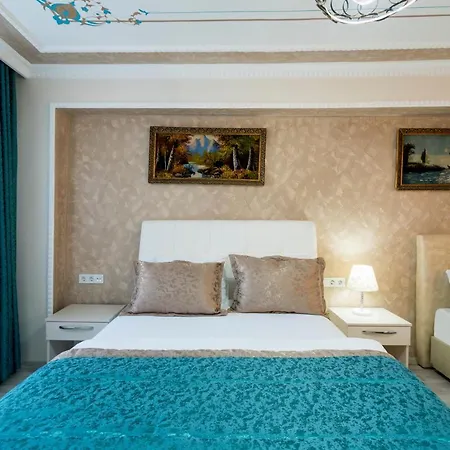 Atam Hotell 3*