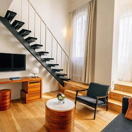 Miapera And Hotell Istanbul