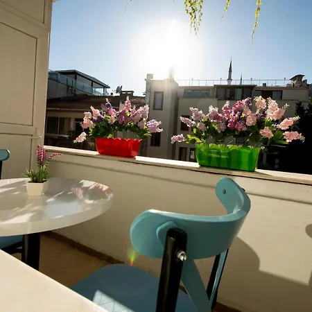 Paris Garden 住宿加早餐酒店