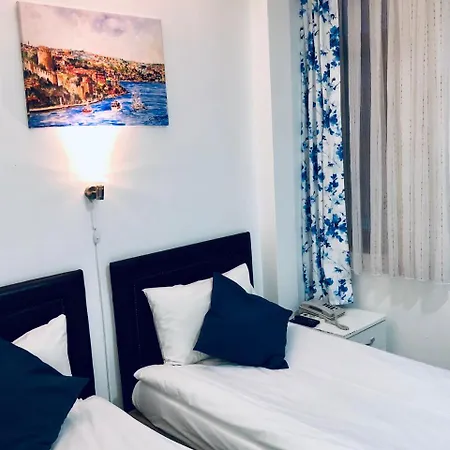 Otel The House Of Tulpan 2*