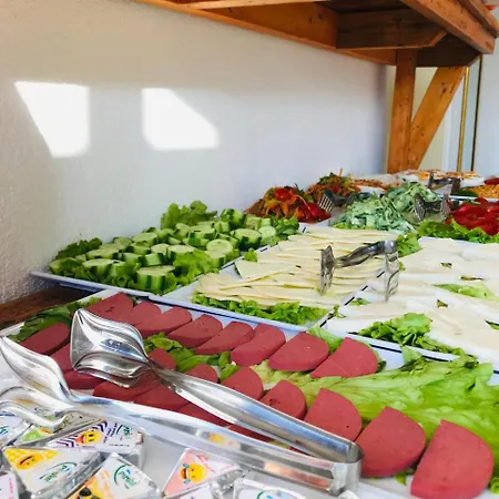 La Boutique Ξενοδοχείο 2*