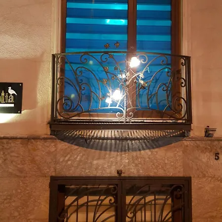 Galatolia 3*