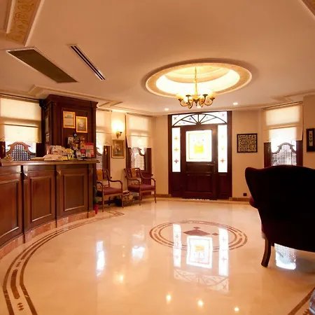 Emine Sultan Hotel 3*