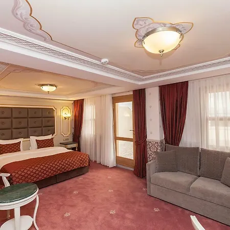 Meserret Palace - Special Category Hotel 4*