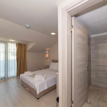 Hotel Grand Ahi Istanbul
