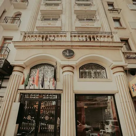 Marmara Deluxe Hotel 4*