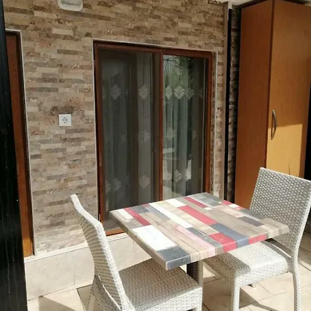 Seahouse Hotel 3*
