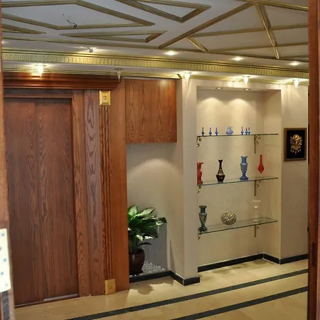 Отель Aruna Boutique