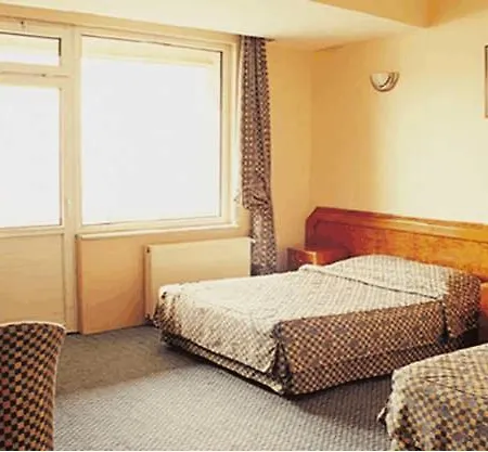 Yali Hotel