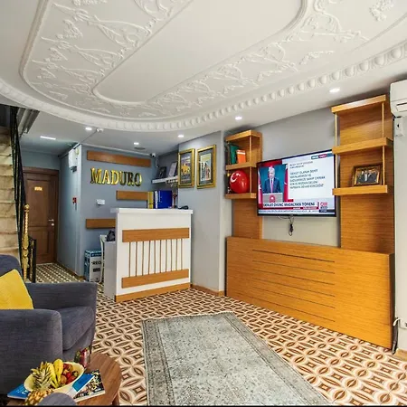 Maduro Hotel