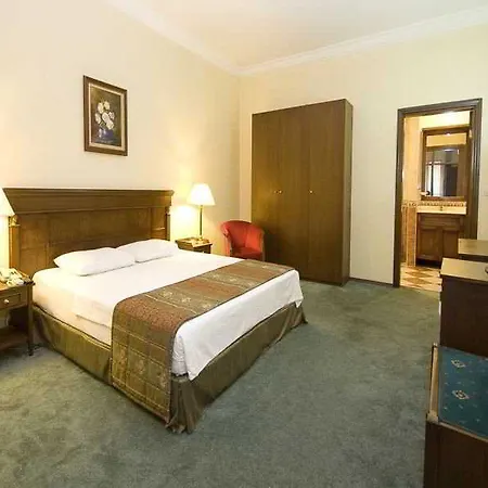 Golden Crown Estambul