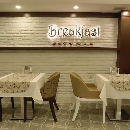 Hotel Just