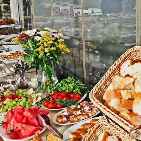 Marmara Deluxe Istanbul