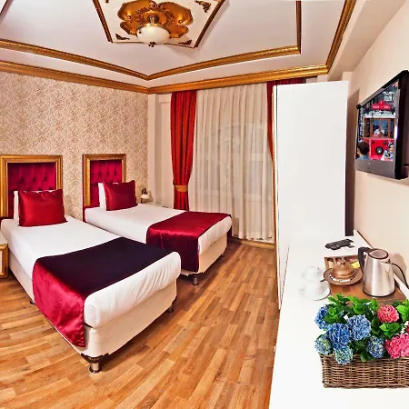 Marmara Deluxe Hotel 4*