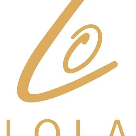 Hotel The Lola 3*