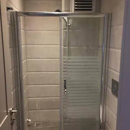 Hotel Bella 3 *