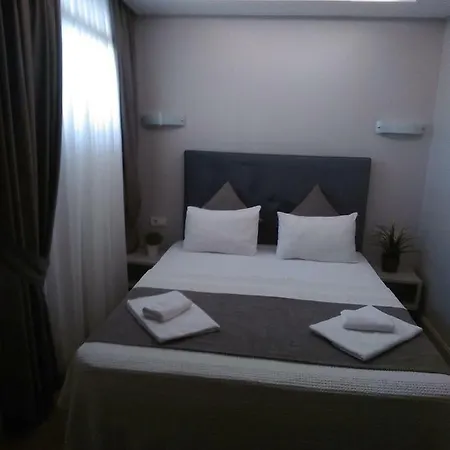 Hotel Bella 3