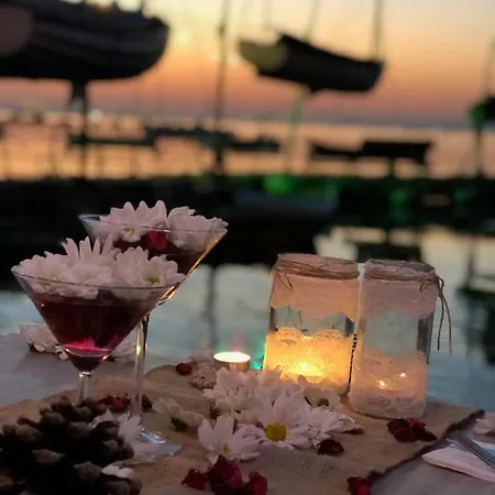 Tuzla Yacht Club Homestay