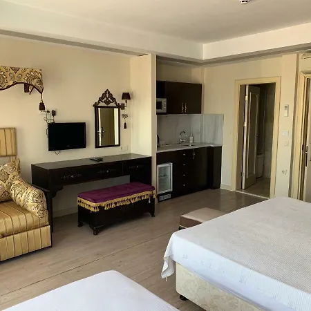 Hotel Cosmos 2*