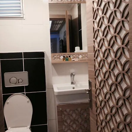 Fors Oda ve Kahvaltı