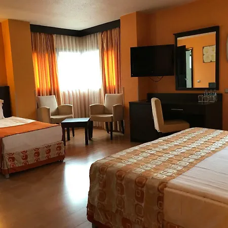 Mim Hotell